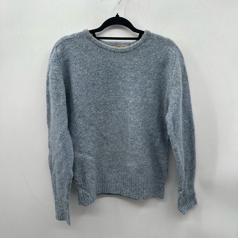 Abercrombie & Fitch Light Blue Crewneck Sweater